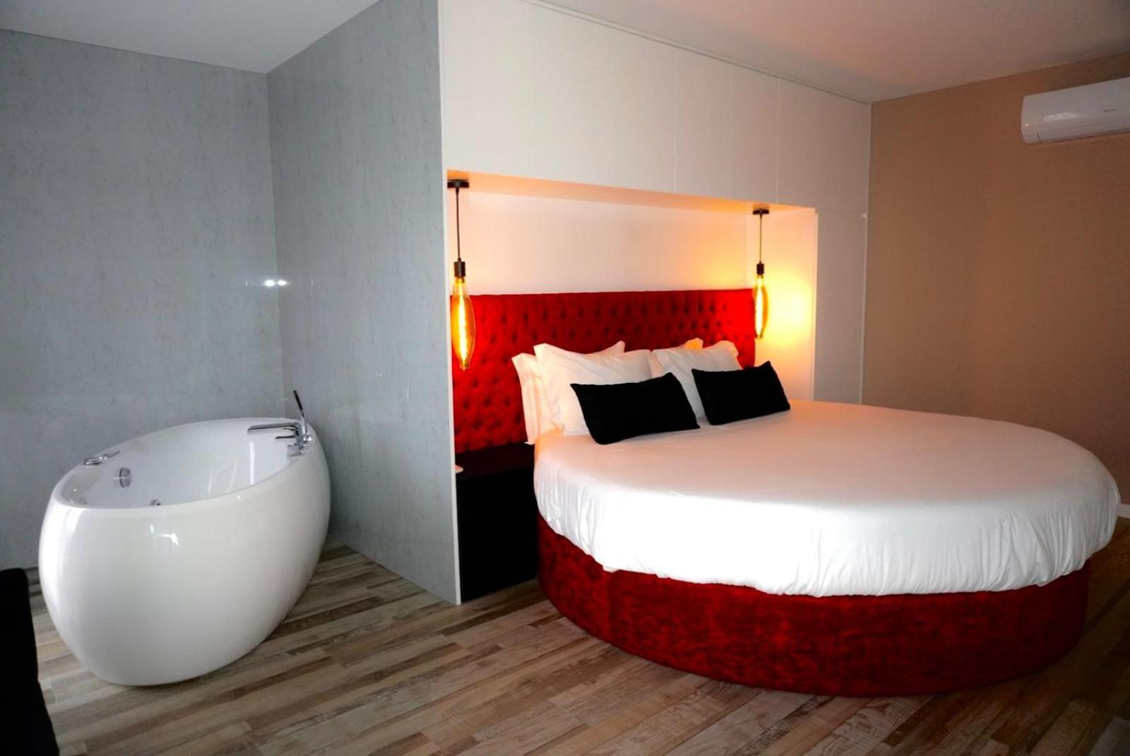 Lux'Otel City Lodge บาร์เซลอส ภายนอก รูปภาพ